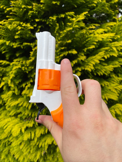 Aqua Revolver
